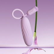 Svakom - Plume - Bullet Vibrator met Flexibel Clitoris Kwastje - Pastel Lilac-Erotiekvoordeel.nl