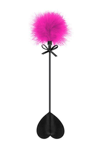 Sweet Caress - Zwart Zweepje - Hartvormig Flapje - Met Zachte Pompom - Roze-Erotiekvoordeel.nl