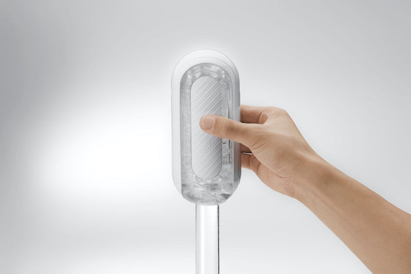 Tenga - Flip Zero Gravity Masturbator - Wit-Laced-up.nl
