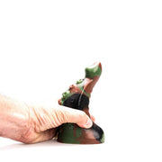 Kiotos Revolt - Dildo Fantasie - Green Army - Nr. 13 - 16 x 7,2 cm-laced-up.nl