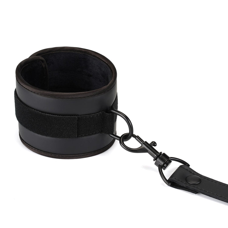 Liebe Seele - Vegan Fetish - Hog Tie Restraint Set-Laced-up.nl