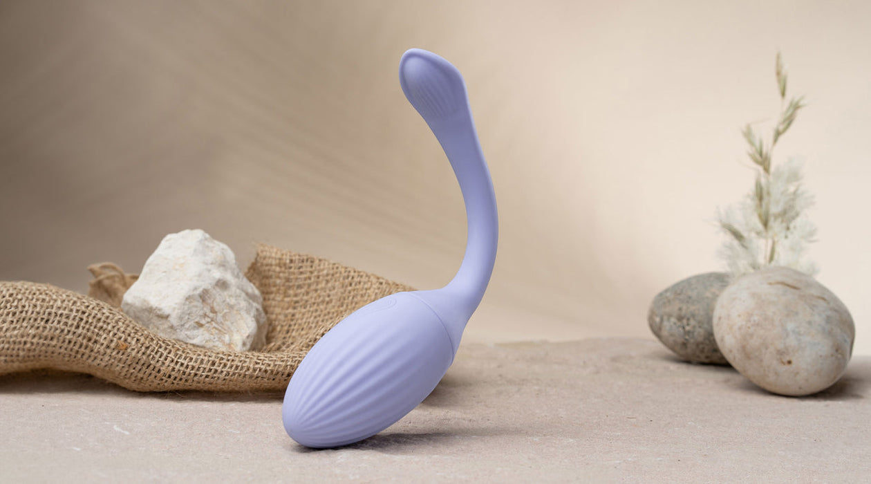 NIYA 1 - Vibrerende Kegel Massager - Vibrerend Eitje - met Afstandsbediening - Lichtblauw-Laced-up.nl