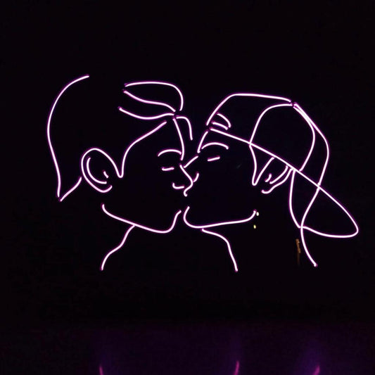 Wandschild mit beleuchtetem Text LOVERS (MAN/MAN)