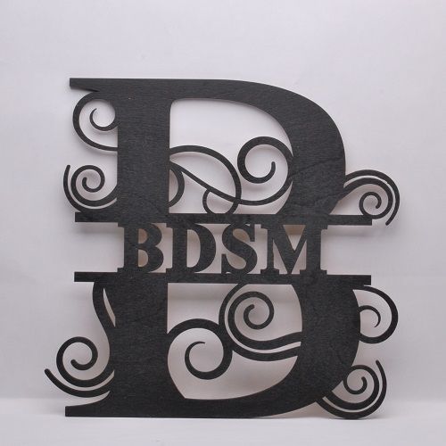 Laced-Up Lasered MONOGRAM Wanddecoratie